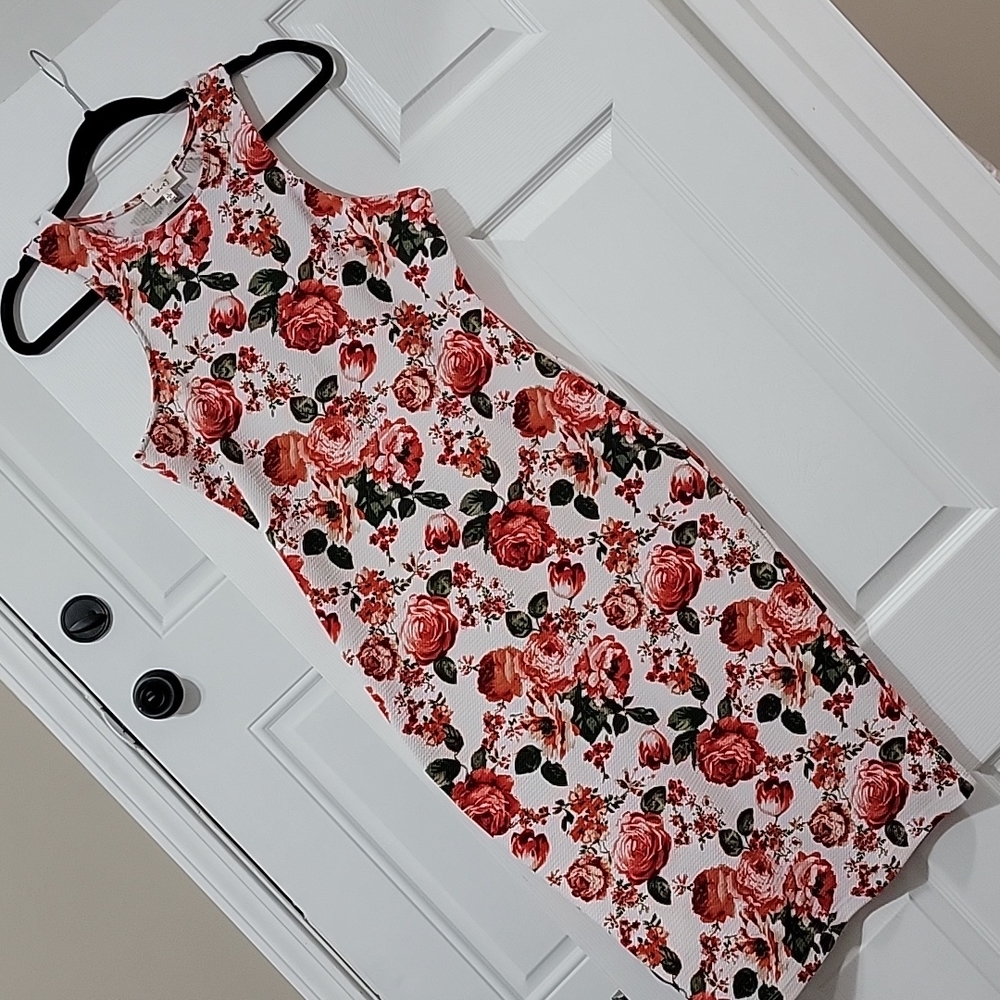 Floral Max Dress 👗